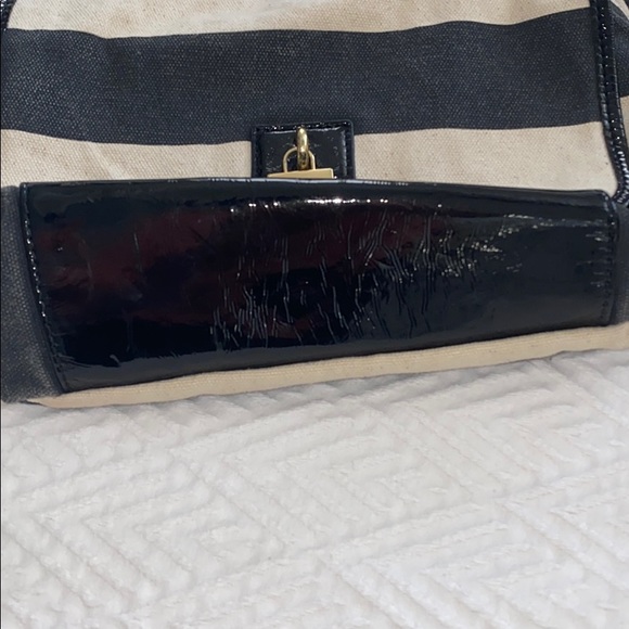 Purse - Picture 3 of 5